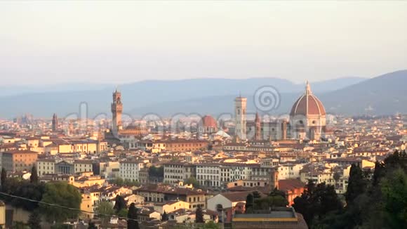 从日出的角度看佛罗伦萨视频的预览图