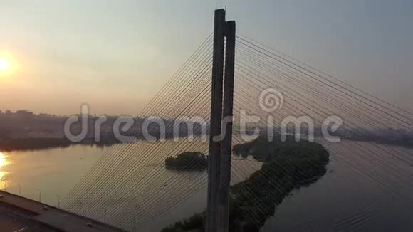 飞越基辅的南桥乌克兰视频的预览图