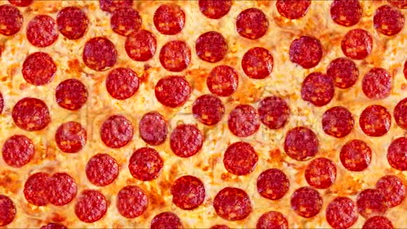 移动背景片意大利辣香肠披萨的视频录像视频的预览图