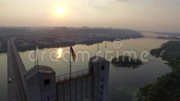 飞越基辅的南桥乌克兰视频的预览图