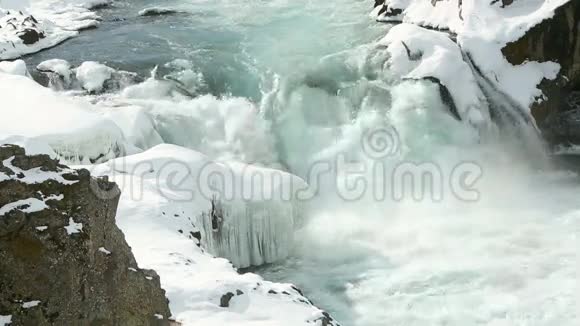 瀑布Dettifoss在冬季冰岛视频的预览图
