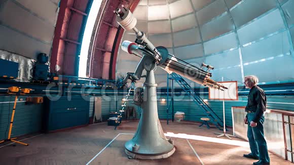 科学天文观测台望远镜视频的预览图
