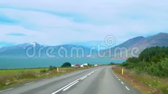 开车去冰岛视频的预览图