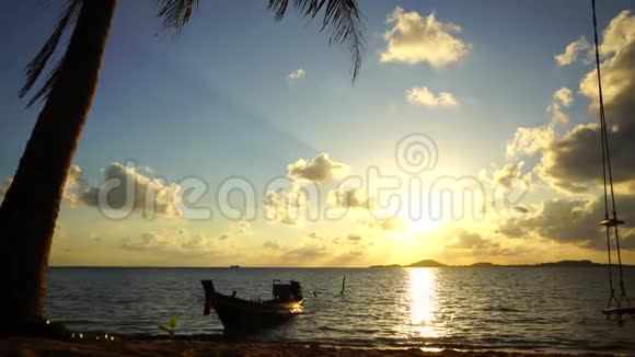 日出与船泰国视频的预览图