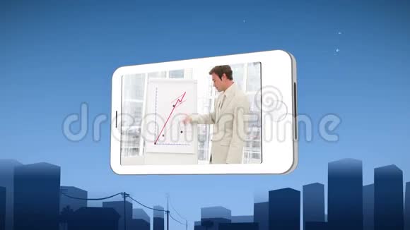 智能手机显示商人提供数据视频的预览图