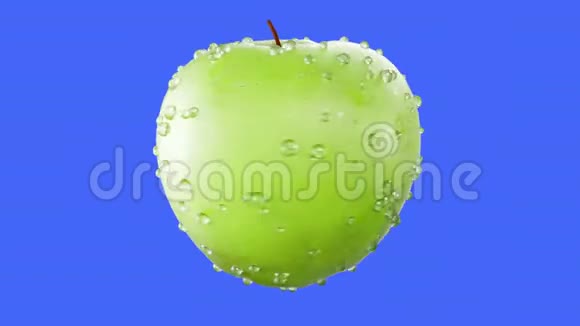 带水滴的绿色苹果在绿色屏幕上旋转水果背景视频的预览图