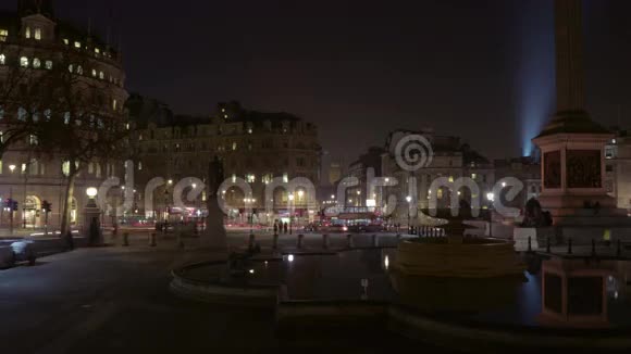 放大时间推移特拉法加广场视频的预览图