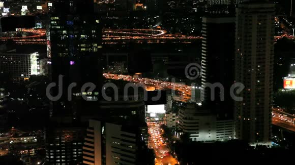 曼谷夜间交通视频的预览图