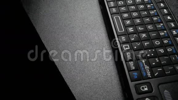 迷你键盘视频的预览图