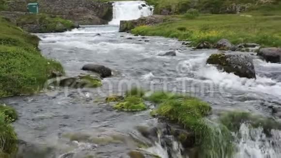 冰岛的山河视频的预览图