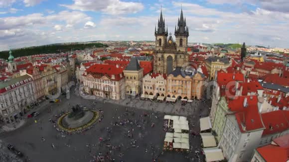 布拉格老城镇广场捷克共和国延时放大4k视频的预览图