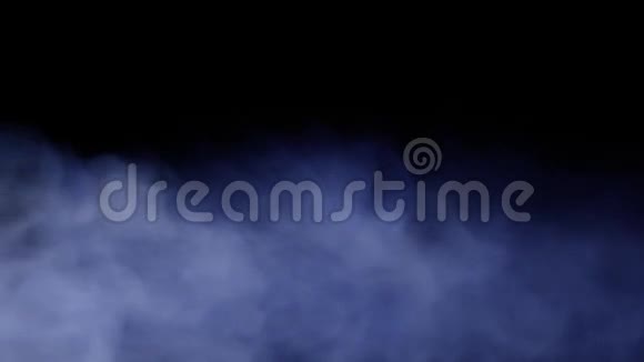 烟雾背景循环与阿尔法深蓝色烟雾视频的预览图