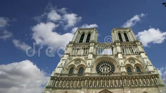 巴黎圣母院又称圣母院或简单的圣母院是一座哥特式的罗马天主教巴黎大教堂视频的预览图