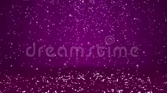 降雪沉降在旋转表面紫色冬季背景作为广告或标志圣诞节或视频的预览图