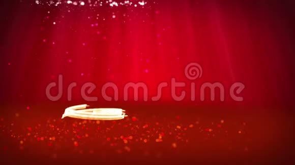 红色圣诞树从发光发亮的粒子在左边冬季主题为圣诞节背景与复制空间3岁视频的预览图