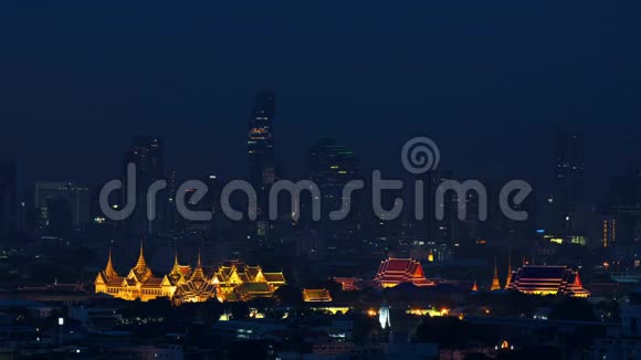 泰国曼谷市的大皇宫和WatPho视频的预览图