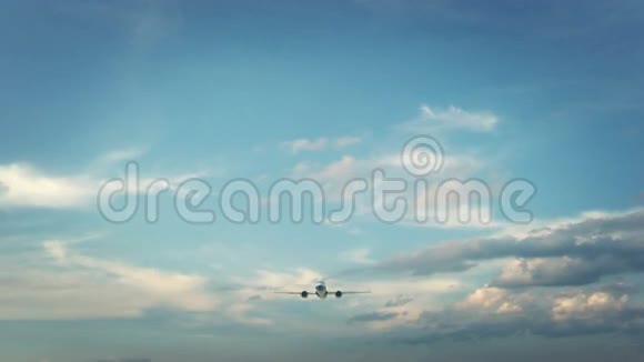 飞机登陆深圳中国视频的预览图