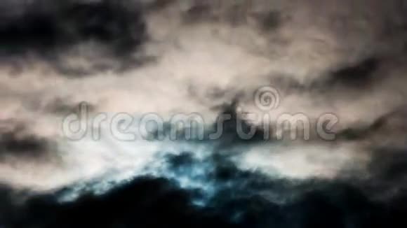 暗雨云的运动视频的预览图