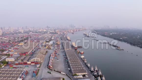 曼谷港口鸟瞰图视频的预览图