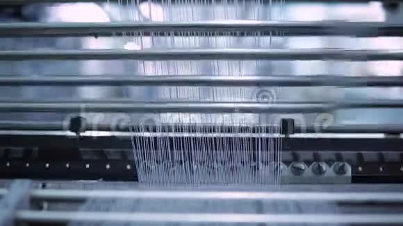 织入织物的线视频的预览图