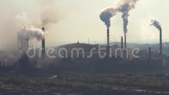 冶金工业企业大气污染视频的预览图