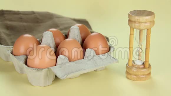煮鸡蛋早餐视频的预览图