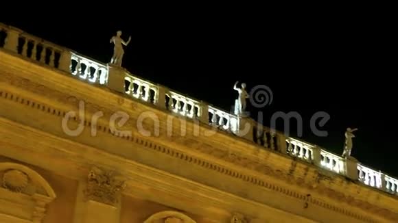 国会广场的雕像晚安意大利罗马视频的预览图