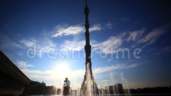 莫斯科的奥斯坦基诺电视塔喷泉视频的预览图