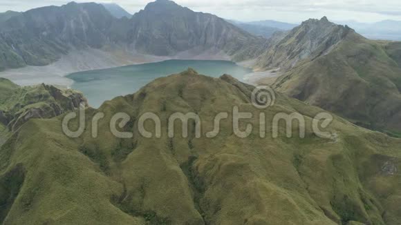 皮纳图博湖菲律宾吕宋视频的预览图