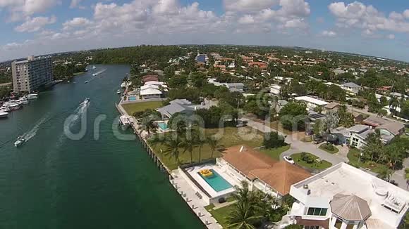 佛罗里达豪华海滨住宅视频的预览图
