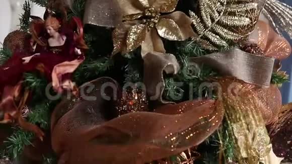 圣诞节和新年假期背景视频的预览图