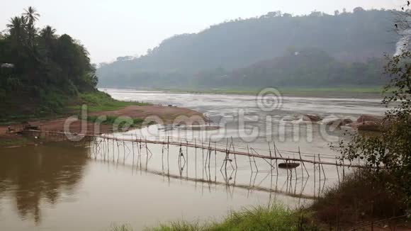 空竹桥蓝普拉邦老挝视频的预览图