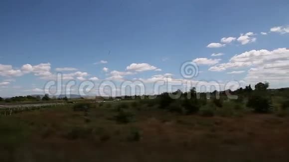拍摄于亚得里亚海附近的风景拍摄于一辆汽车视频的预览图