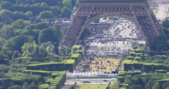 巴黎埃菲尔铁塔视频的预览图
