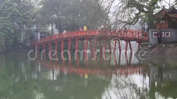 越南河内海湖红桥视频的预览图