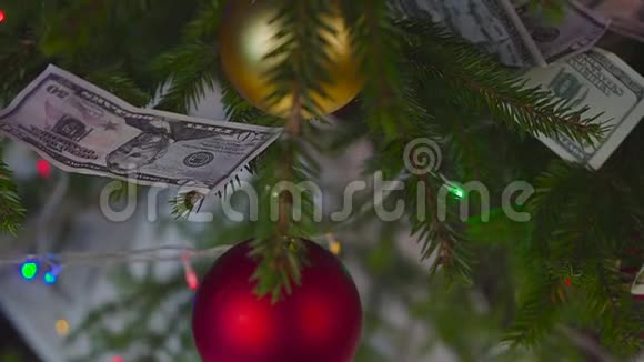 圣诞节的钱视频的预览图