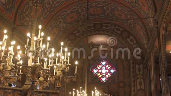 犹太教堂的内部视频的预览图