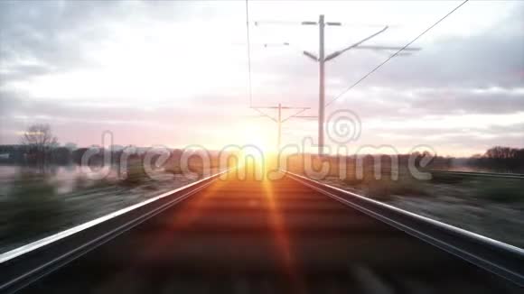 摄像机沿着铁路移动精彩的日落真实的电影4k动画视频的预览图