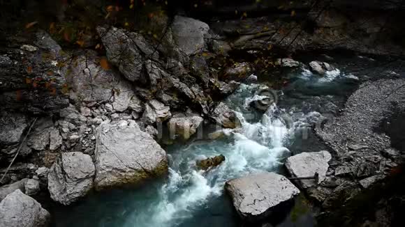 夏季山水同山河视频的预览图
