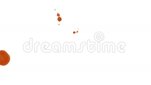橙色墨水滴在白色背景上以达到效果三维渲染体素图形计算机模拟33视频的预览图