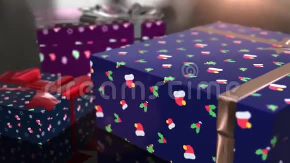 圣诞节生日蓝色礼物动画视频的预览图