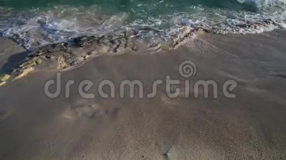 沙中海浪塞浦路斯视频的预览图