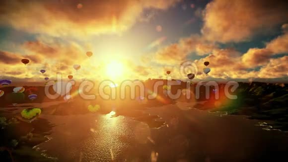 在美丽的日落下飞行的气球旅行镜头视频的预览图
