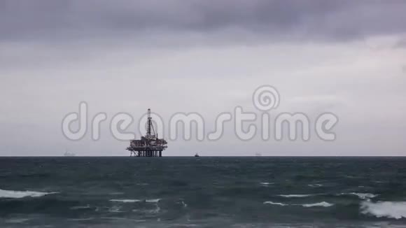 海洋石油钻机时间推移视频视频的预览图