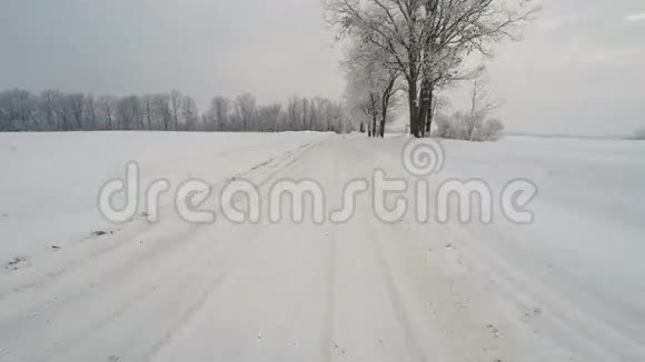 冬季4K超高清视点驱动视频的预览图