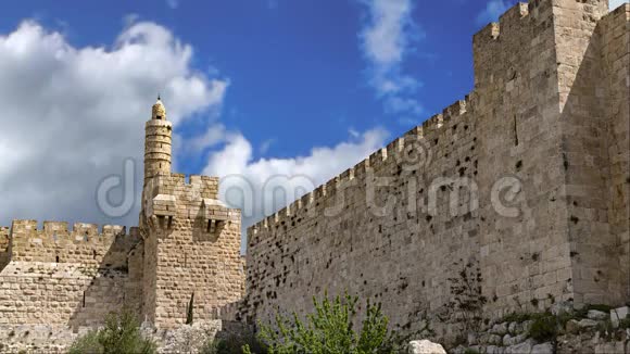 加固耶路撒冷的中世纪城墙视频的预览图