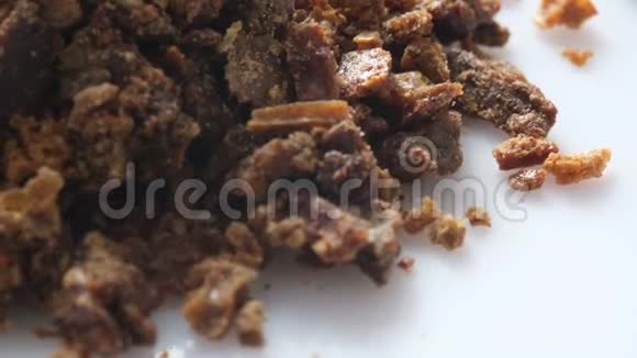 蜂胶颗粒蜜蜂产品阿皮特拉伊一种文化蜂胶是蜂胶天然抗生素视频的预览图