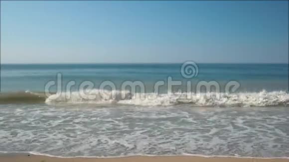 海边的小波浪视频的预览图