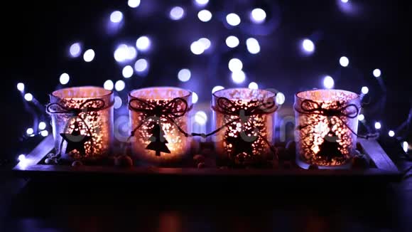 冒险四支蜡烛装饰视频的预览图