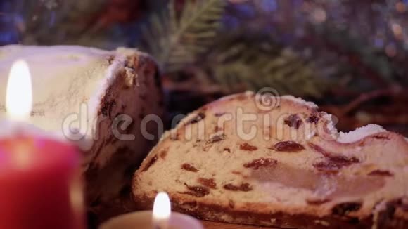 圣诞节为节日准备了著名的圣诞蛋糕视频的预览图